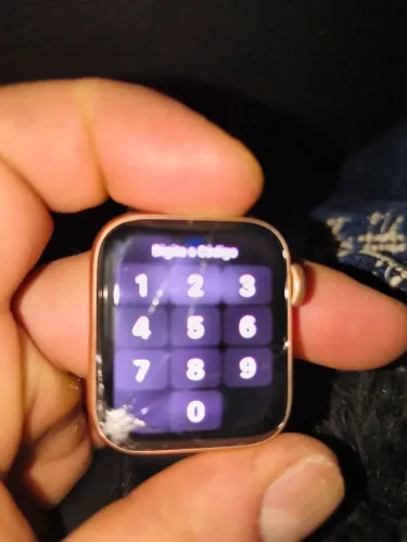 Apple whatc se 2 