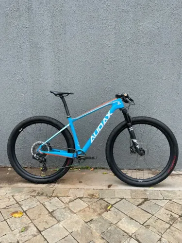 Audax Auge 40 Carbon - Tamanho M - Usada