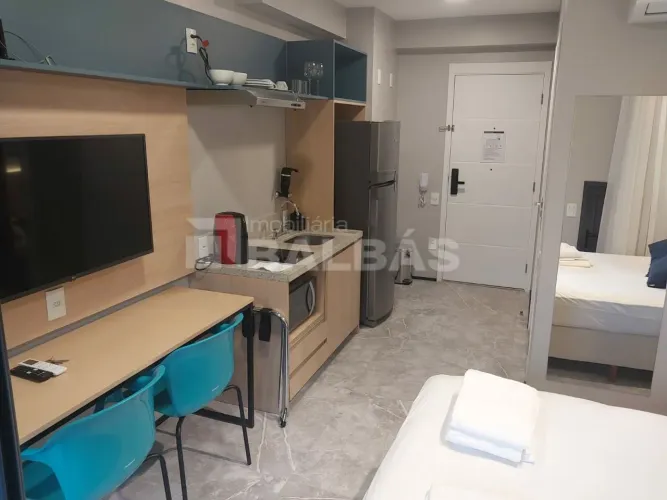 STUDIO MOBILIADO - PRÓXIMO AO METRÔ SANTA CRUZ E HOSP. SÃO PAULO - VENDA / ALUGA