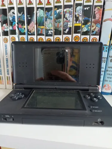 Nintendo DS Lite R4+ Star Wars, defeito na direcional esquerda