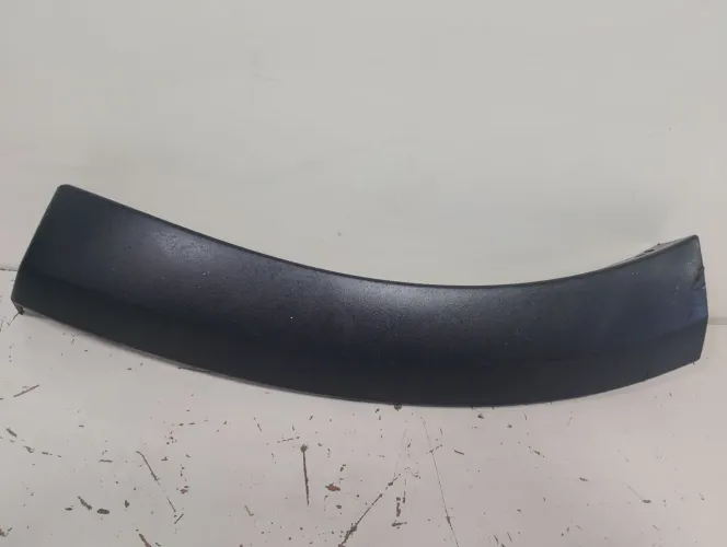 Moldura do paralama dianteiro direito Sandero Stepway 15/20