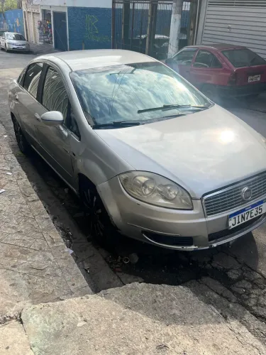 Fiat Linea LX 1.9/ 1.8 Flex 16V Dualogic 4P 2010