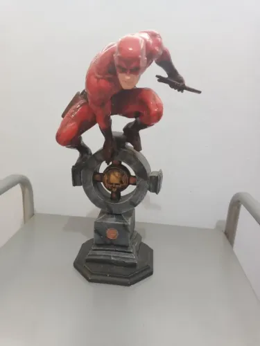 Estátua do demolidor