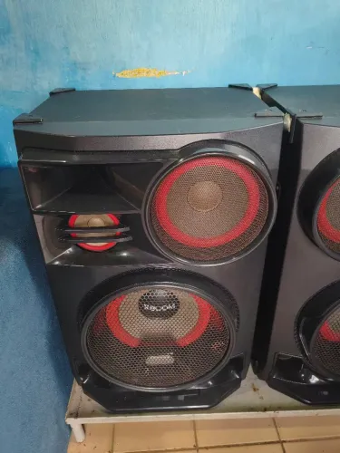Vende-se Caixas De Som LG CL98