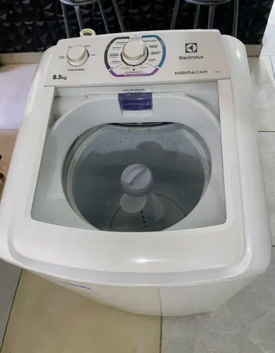 Máquina de lavar Eletrolux 8,5kg (entrego)