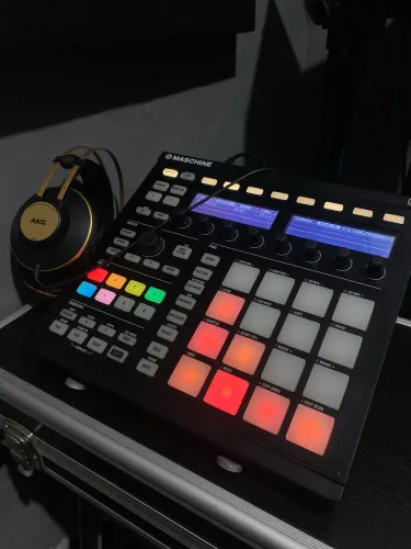 Maschine MK2 Native Instruments | Ótimo Estado | Funcionando 100% ?MPC?