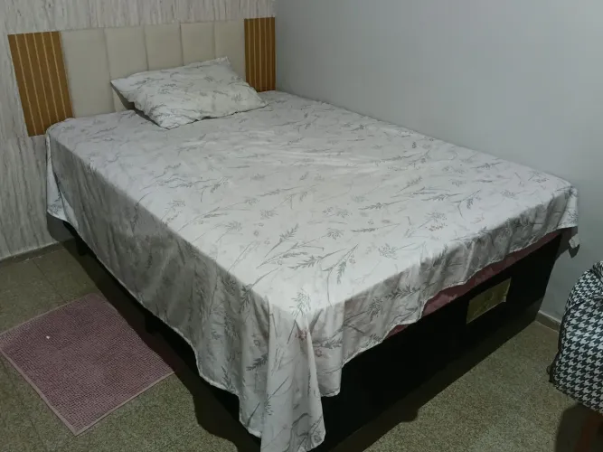 Cama box de casal padrão ( molas não ensacadas)