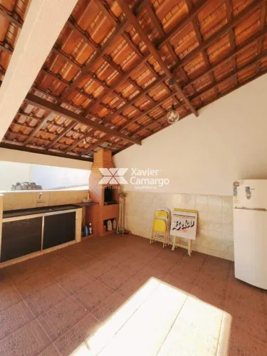 Casa à venda com 2 quartos no Jardim Mirassol - Rio Claro/SP