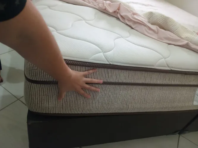 CAMA KING SIZE  + COLCHÃO VENDA CONJUNTA