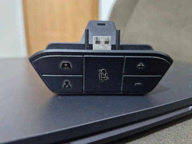 Adaptador de Headset Stereo para Xbox One