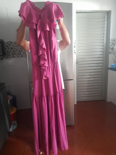 Vendo vestido de festa longo usado uma vez muito elegante pra ocasiões especiais ara festa