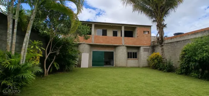 Sobrado para venda com 115 metros quadrados com 3 quartos em Agha - Piúma - ES