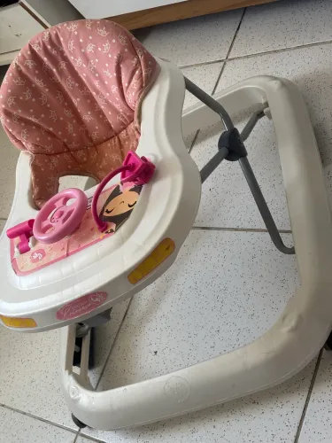 Vendo Andajar Menina