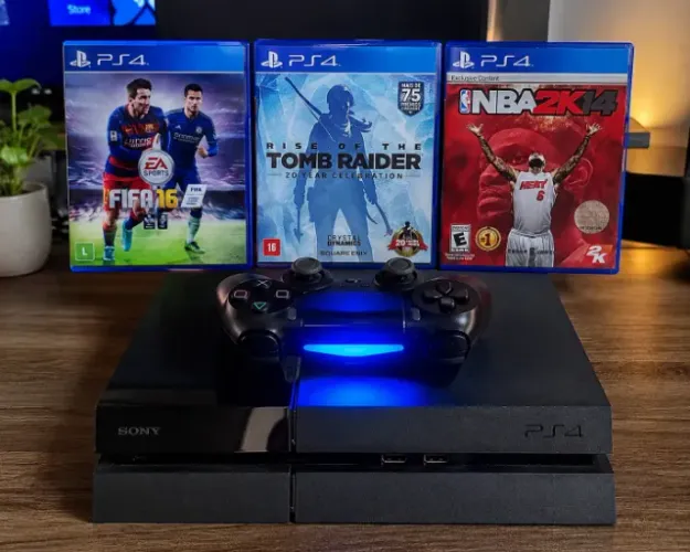 [SUA SORTE] Playstation 4 + 3 jogos e Controle - zerado e funcionando tudo