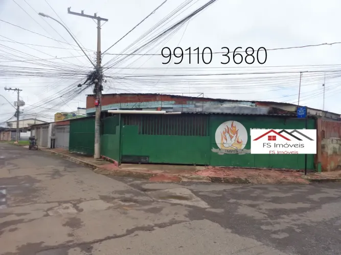 QR 512 Ótimo Esquinão 193 m² com 2 Casas na Laje com 2 Quartos Mais 1 Loja Escriturada em