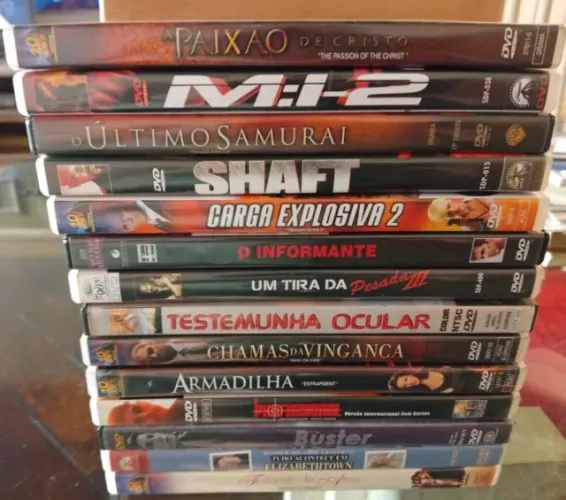 Megalote Com 30 DVDs Originais - Filmes De Ação, Suspense E Animações
