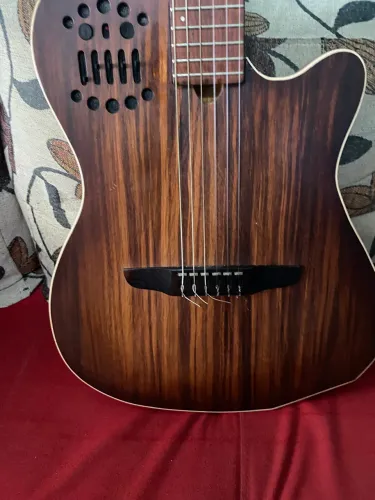 Violao Estilo Godin - Casas