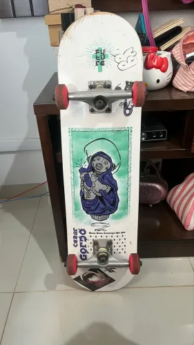 Skate completo shape da Future