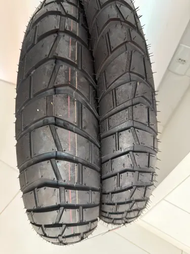 Combo Pneus Metzeler Karoo Street 90-90-21 + 120-80-18 Xre-300