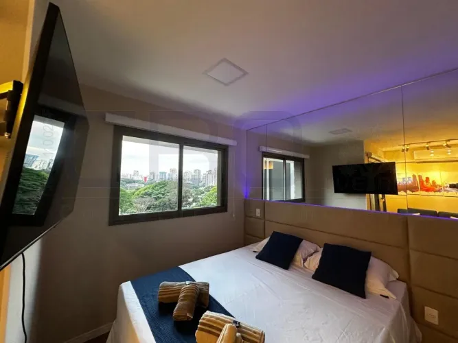 Studio para Venda em São Paulo, Moema, 1 dormitório, 1 banheiro