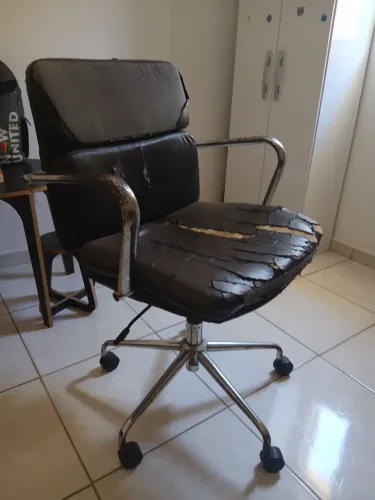 CADEIRA DE ESCRITÓRIO TOK&STOK
