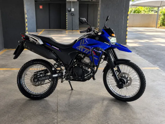 Yamaha XTZ 250 Lander - Impecável e Completa!