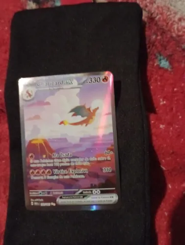 Boa tarde pessoal venho através da OLX fazer um anúncio da minha carta Charizard ex