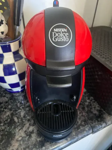 Cafeteira dolce gusto 127vlts
