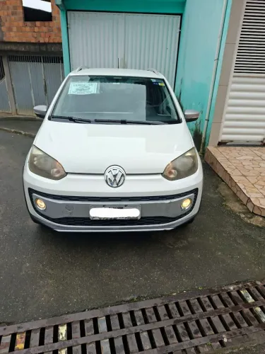 Volkswagen Up! Cross 1.0 TSI Total Flex 12V 5P 2016
