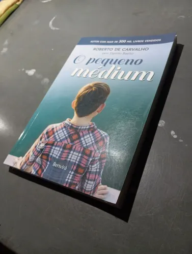 Livro O Pequeno Medium
