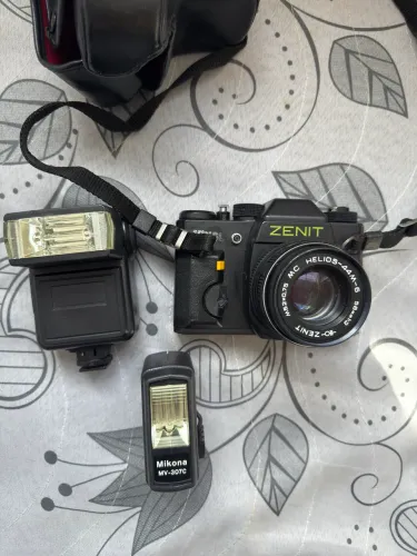 Máquina fotográfica ZENIT