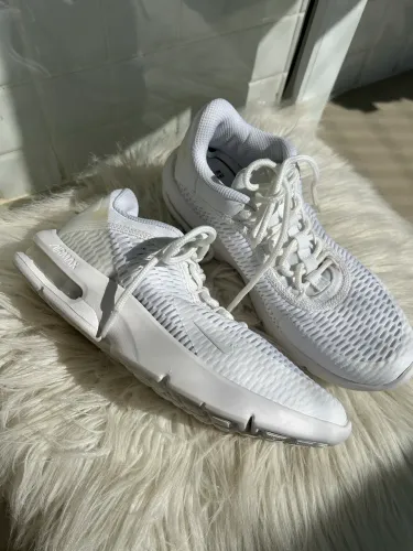 Tênis Nike