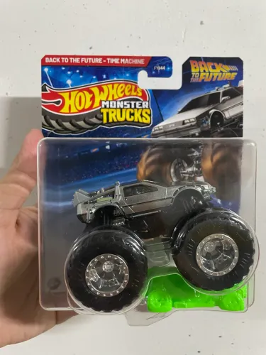 Hot Wheels delorean de volta pro futuro monster truck