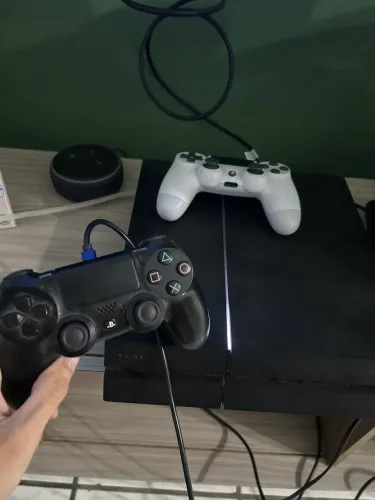 Play Station 4