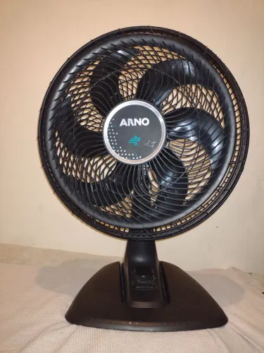 Vendo dois ventiladores