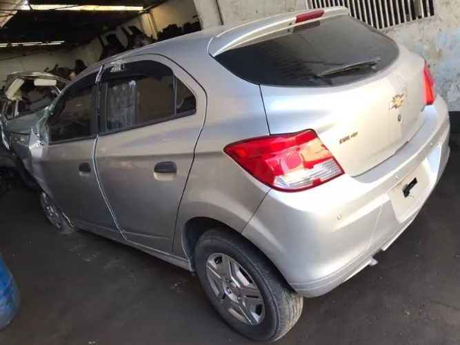 Sucata Gm/ Onix 1.0 MT LS 2015/2016