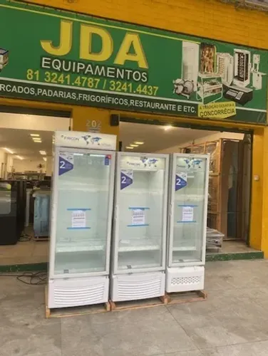 Refrigerador vertical porta de vidro - para bebidas em geral - marca fricon