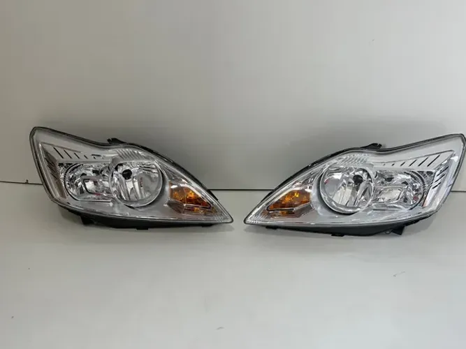 Farol Ford focus 2008 2009 2010 2011 2012 VALOR DO Par