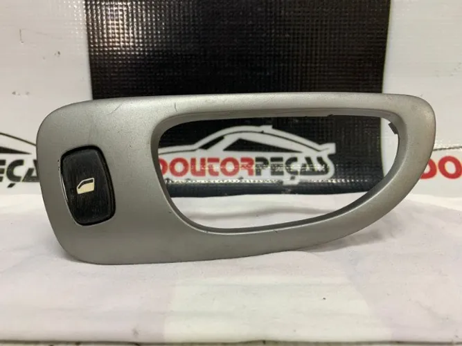 Botão Vidro Elétrico C/mold. Peugeot *7