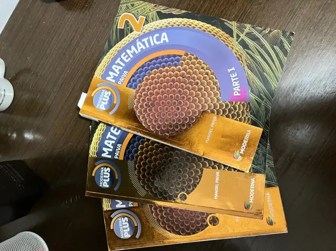 Livros Matemática Moderna Plus 2º Ano - 3 volumes - ensino médio