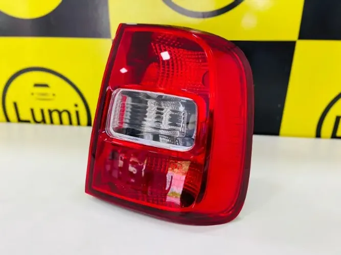 Lanterna Traseira Saveiro G5 G6 2009 A 2016 - NOVA!!