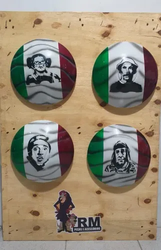 Calotas Kombi Fusca 5 furos aro 15 ou 14 personagens chaves exclusivo (Valor de Cada)