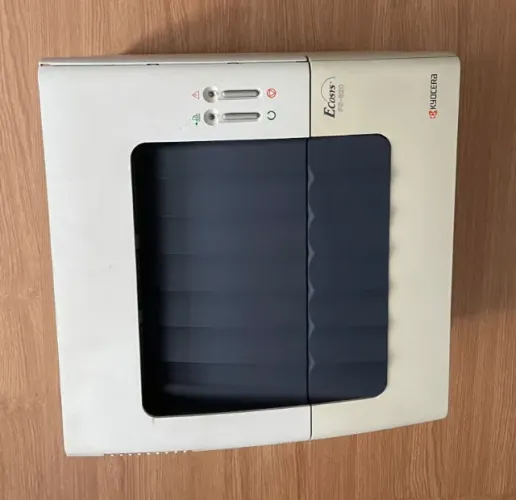 IMPRESSORA  KYOCERA FS-820 Laser Printer A4