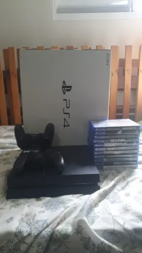 Playstation 4 Desbloqueado (não precisa de Pen-Drive) - PS4 + 11 Jogos + 2 DS4 Original