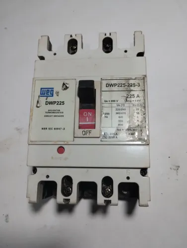Disjuntor caixa moldada WEG 225A DWP225-225-3