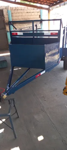 Carretinha nova 1,25 x 2,05 x 0,70 