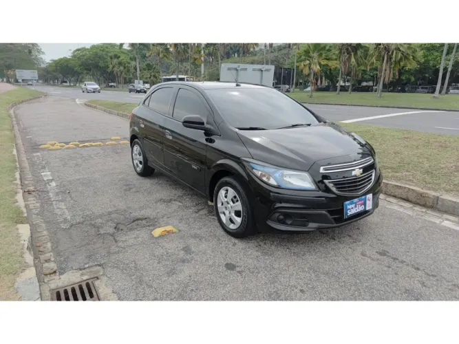 Chevrolet Onix 2014