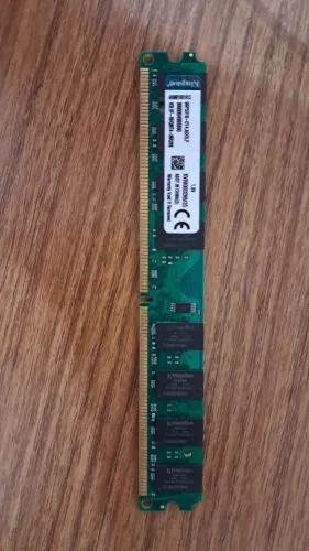 Memória RAM Kingston RAM DDR2