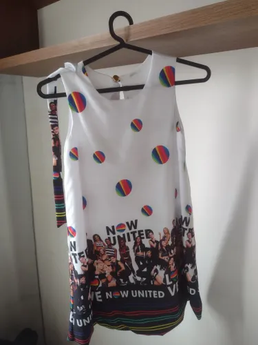 Vestido Now United tamanho 6