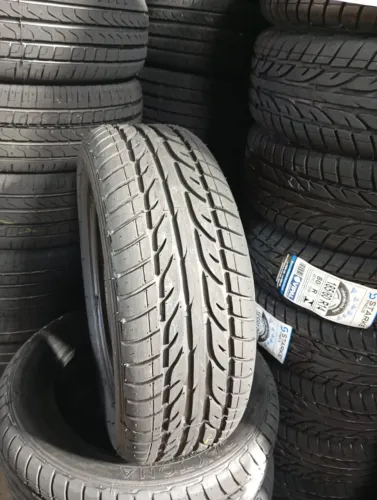 Oferta relâmpago na RL pneus aro 14, 15 e 16 com preços a partir de 180,00